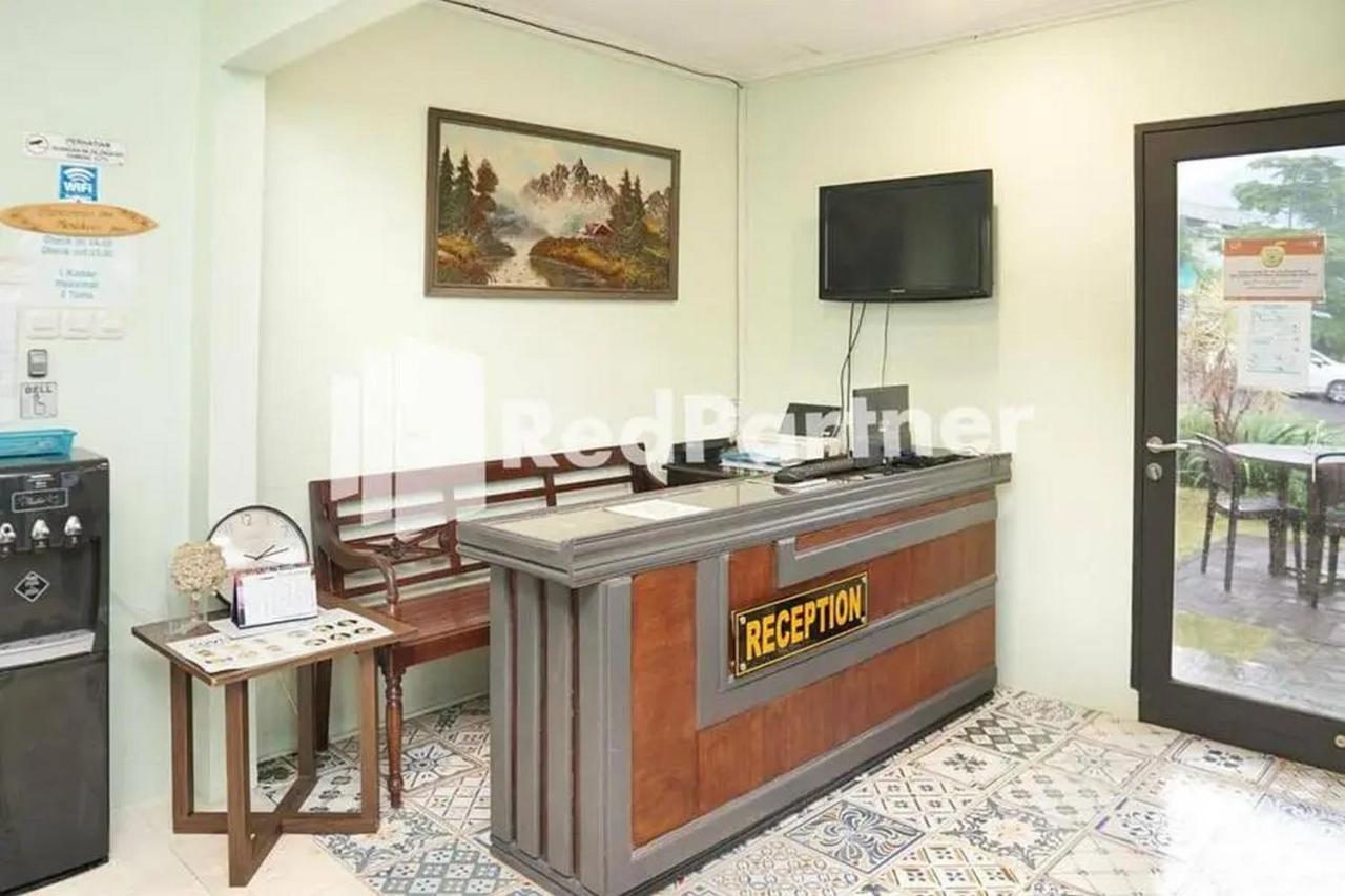 Panorama Inn Residence Batu Mitra Reddoorz Екстер'єр фото
