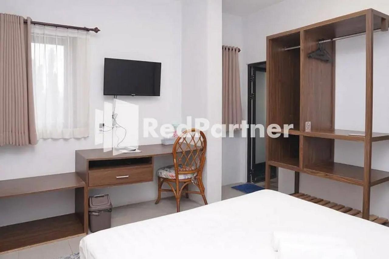 Panorama Inn Residence Batu Mitra Reddoorz Екстер'єр фото