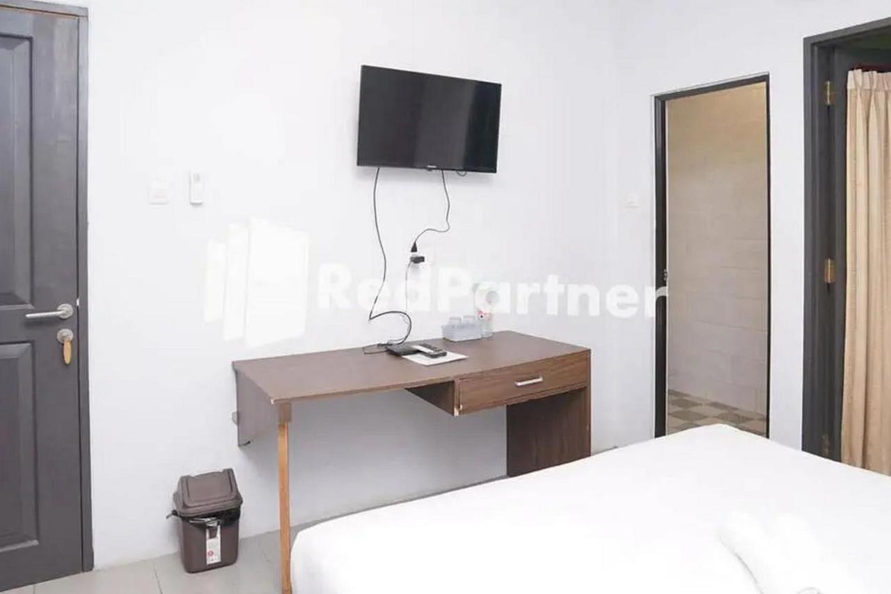Panorama Inn Residence Batu Mitra Reddoorz Екстер'єр фото